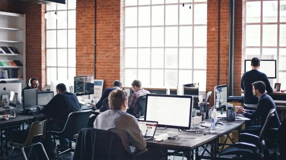 Как выбрать веб-студию в Нерюнгри по кейсам