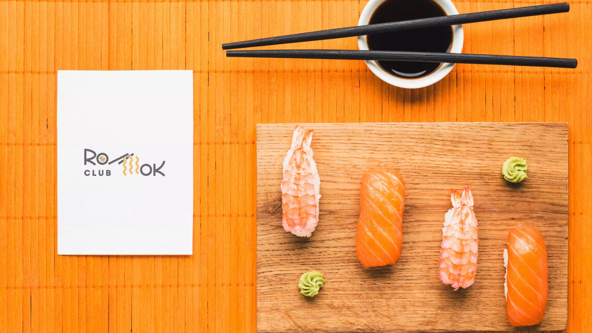 Создание логотипа суши-бара «Roll Wok Club» в Нерюнгри